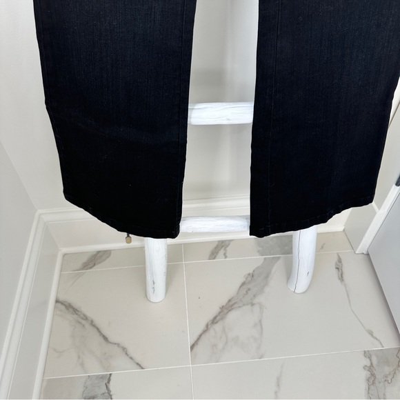 White House Black Market Flare Black Denim Trousers Pocket Front Size 10 - Picture 10 of 13